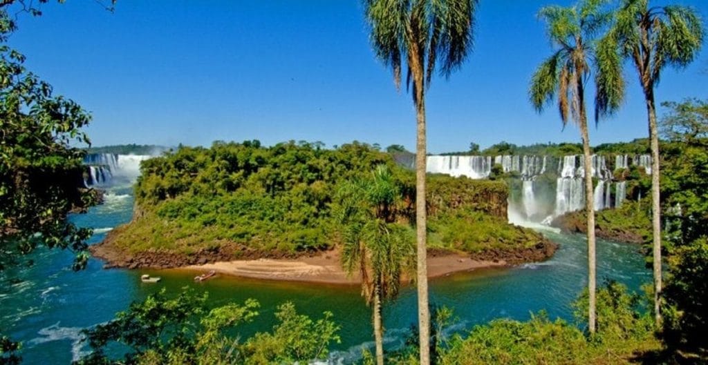 Iguazú Islas San Martín